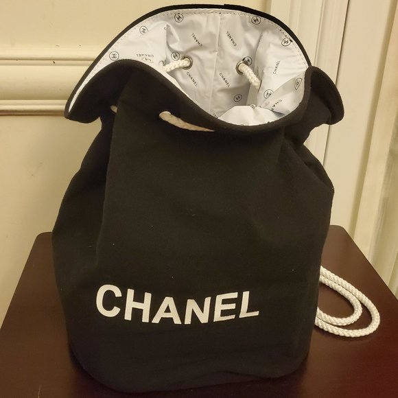 CHANEL Handbags - Authentic Chanel CC Beach Bucket Backpack/Tote Gift